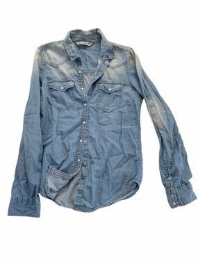 Bluenotes Light Wash Western Denim Pearl Snap Button Up Shirt Size Small